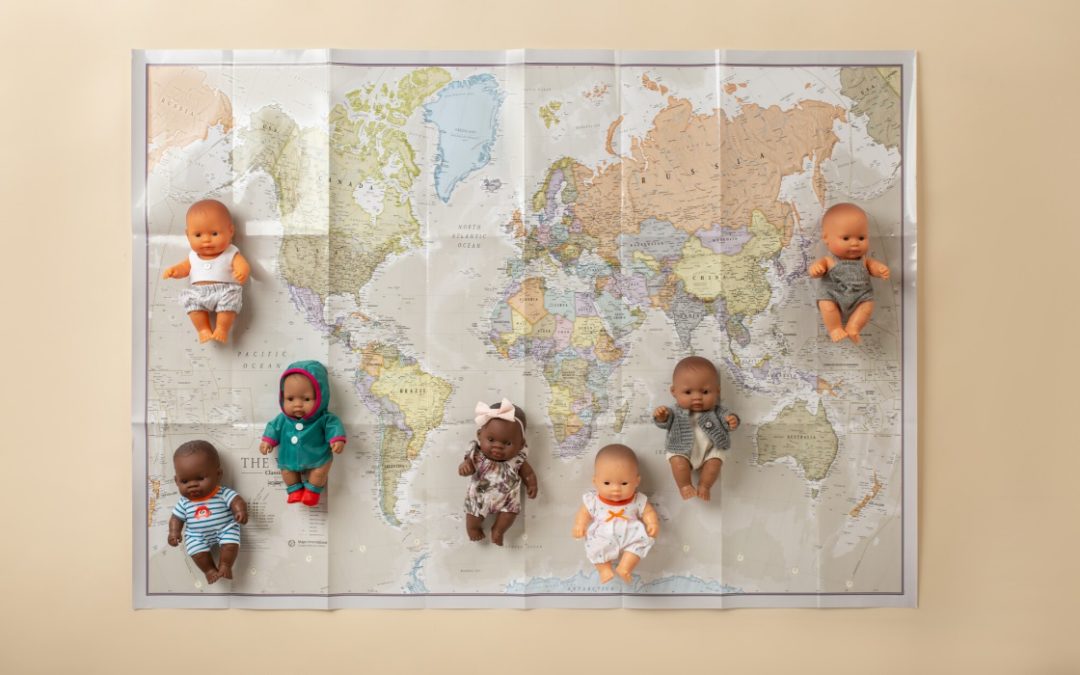 Diversidad e inclusión, los valores de jugar con muñecos Miniland