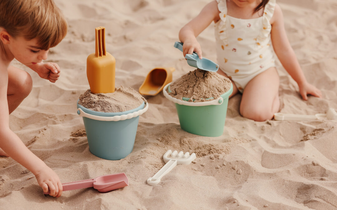 7 ideas de juegos de playa para niños y niñas